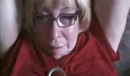 Cum beautiful in the amber lynn vintage throat of a girl with a big ass