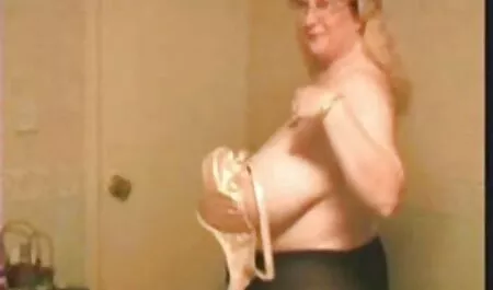 Slim granny needs hard and long sex retro american porn toys