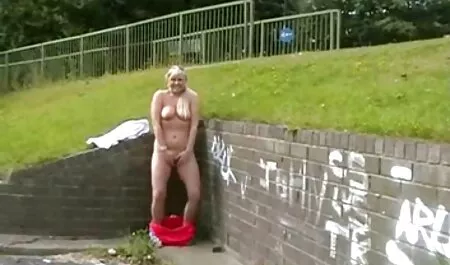 Blonde really wants to have sex. porn vintage classic